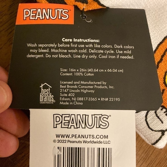 NWT PEANUTS SNOOPY TRICK OR TREAT JACK O LANTERNS KITCHEN TOWELS SET OF 2 - Picture 4 of 4